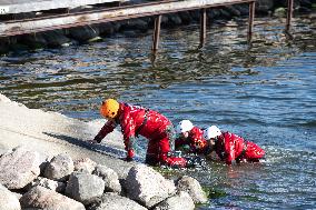 The 8th sea rescue competition