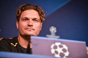 Champions League Football - Borussia Dortmund training session - Paris