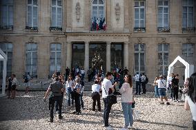 The Elysée Palace, Seen From Inside