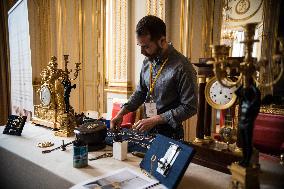 The Elysée Palace, Seen From Inside