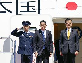 Japan PM Kishida off to N.Y.