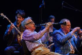 Woody Allen Performs LIve - Barcelona