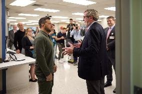 Zelensky Visits Wounded Ukrainian Soldiers In New York