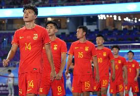 (SP)CHINA-HANGZHOU-ASIAN GAMES-FOOTBALL-MEN'S FIRST ROUND-GROUP A-CHN VS IND  (CN)