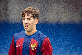 FC Barcelona v Royal Antwerp - UEFA Youth League