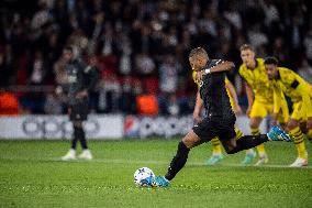 Champions League - PSG v Borussia Dortmund