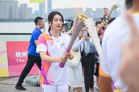 (SP)CHINA-ZHEJIANG-HANGZHOU-ASIAN GAMES-TORCH RELAY (CN)