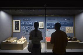 Sushi Theme Cultural Relics Exhibition Opens in Hangzhou