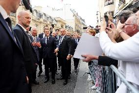 King Charles Visit To France - Stroll Through The Elysee And The Embassy - Paris