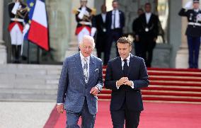 King Charles Visit To France - Stroll Through The Elysee And The Embassy - Paris