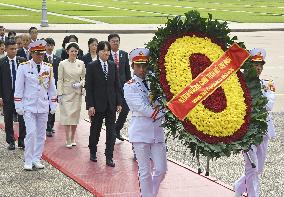 Japan crown prince, crown princess in Hanoi