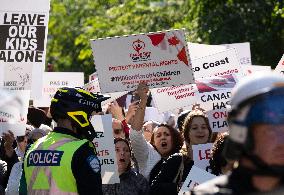 Thousands Rally For And Against Teaching Gender Across Canada
