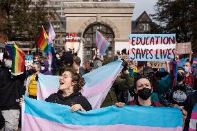 Thousands Rally For And Against Teaching Gender Across Canada