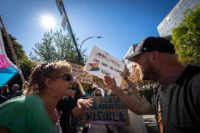 Thousands Rally For And Against Teaching Gender Across Canada