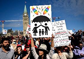 Thousands Rally For And Against Teaching Gender Across Canada