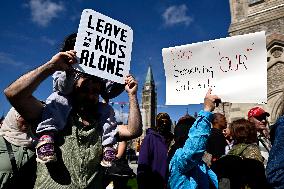 Thousands Rally For And Against Teaching Gender Across Canada