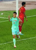 (SP)CHINA-HANGZHOU-ASIAN GAMES-FOOTBALL-MEN'S SECOND ROUND-GROUP A-MYA VS CHN (CN)