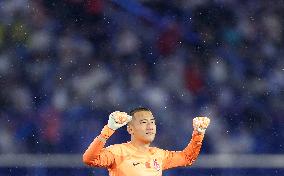 (SP)CHINA-HANGZHOU-ASIAN GAMES-FOOTBALL-MEN'S ROUND-GROUP A-MYA VS CHN (CN)