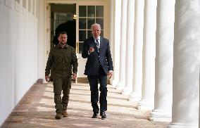 Ukrainian President Volodymyr Zelenskiy meets with President Joe Biden at the White House in Washington