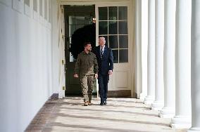 Ukrainian President Volodymyr Zelenskiy meets with President Joe Biden at the White House in Washington