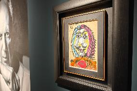 Picasso's Work "Man's Head" Exhibition in Shanghai