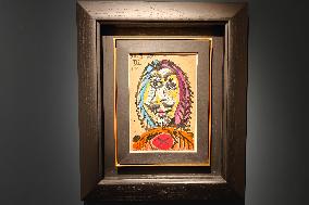 Picasso's Work "Man's Head" Exhibition in Shanghai