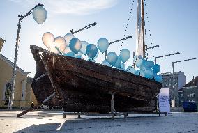 'Boat of tears' commemorating Estonian refugees of 1944