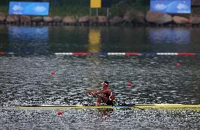 (SP)CHINA-HANGZHOU-ASIAN GAMES-ROWING-SEMIFINALS (CN)