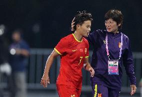 (SP)CHINA-HANGZHOU-ASIAN GAMES-FOOTBALL-WOMEN'S ROUND-GROUP A-CHN VS MGL (CN)