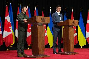 Zelensky Visits Ally Canada