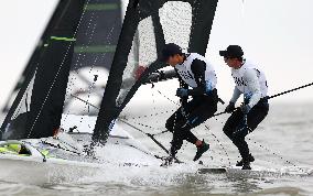 (SP)CHINA-NINGBO-ASIAN GAMES-SAILING-MEN'S SKIFF (CN)