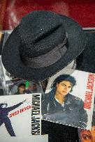 Drouot Maddest Hatter Michael Jackson