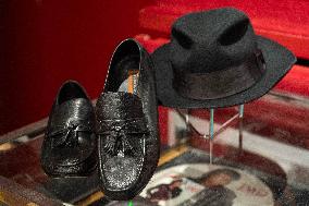 Michael Jackson’s Hat On Auction - Paris