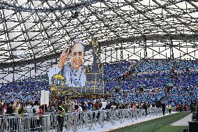 Pope Francis Visits Marseille - Mass At The Velodrome Stadium