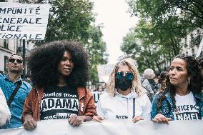 Demonstration " against police violence and systemic racism " - Paris