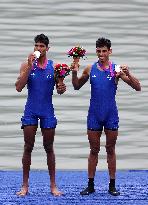 (SP)CHINA-HANGZHOU-ASIAN GAMES-ROWING (CN)
