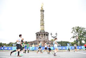 (SP)GERMANY-BERLIN-MARATHON
