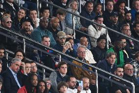 VIPs Watch PSG v OM