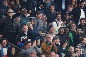 VIPs Watch PSG v OM