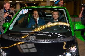Macron Loves Wheels