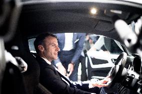 Macron Loves Wheels