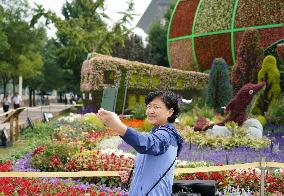 CHINA-BEIJING-FLORAL DECORATIONS (CN)