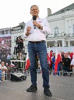 Donald Tusk Campaigns - Poland