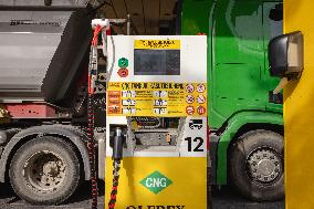 CNG gas
