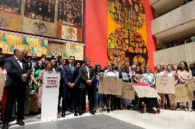 Xochitl Galvez, Presidential Candidate, Meets With Legislators From The Broad Front For Mexico