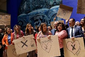 Xochitl Galvez, Presidential Candidate, Meets With Legislators From The Broad Front For Mexico