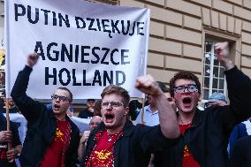 Protest Against Agnieszka Holland Refugee Drama