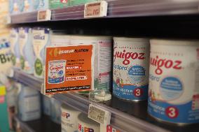 The French Supermarket Chain Carrefour Has Put Labels On Its Shelves This Week Warning Shoppers Of “shrinkflation”