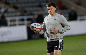 Newcastle Falcons v Sale Sharks - Premiership Rugby Cup