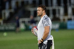 Newcastle Falcons v Sale Sharks - Premiership Rugby Cup